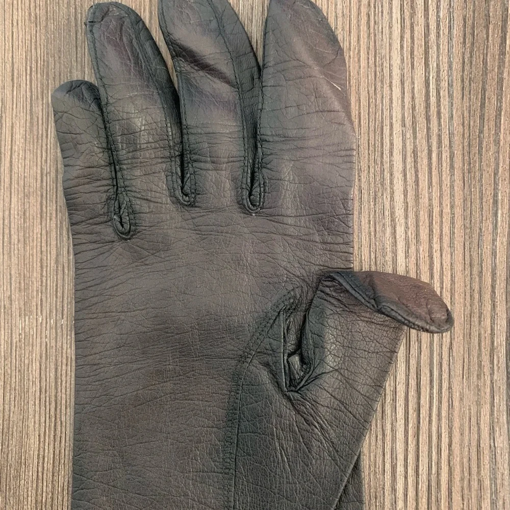 Gloves